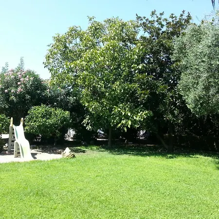 Garden Basement - Seminterrato Max 4 Ospiti - Vicino Aeroporto E Fiera * 피우미치노